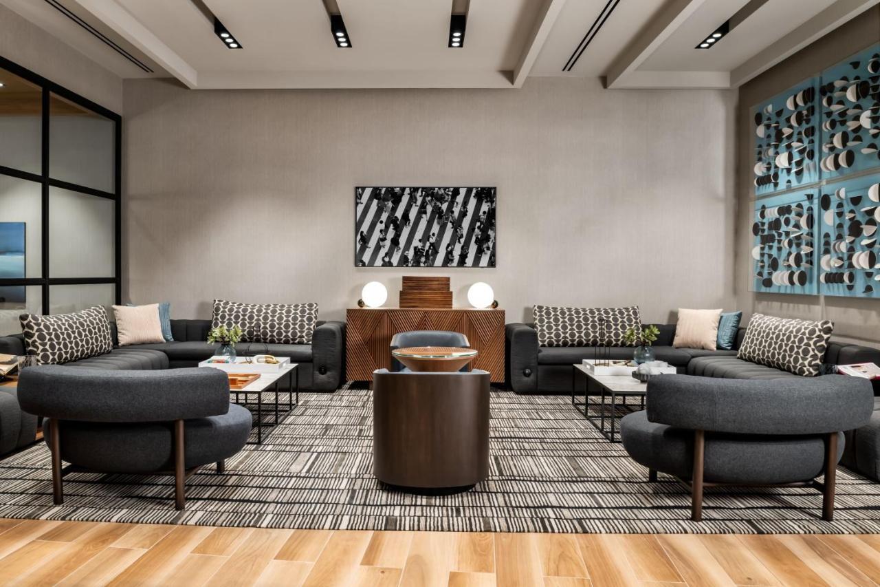 Sheraton Gateway In Toronto International Airport 4* Mississauga