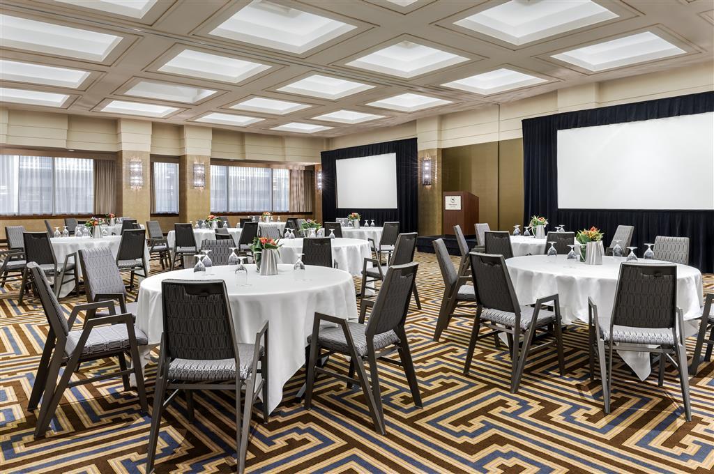 Sheraton Gateway In Toronto International Airport 4* Mississauga